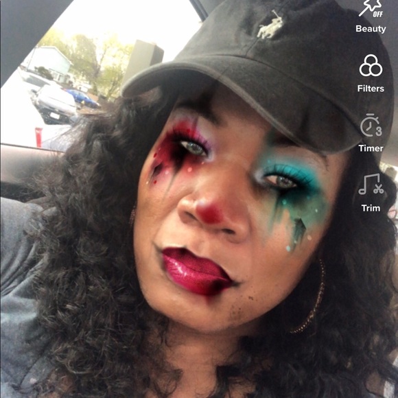 Wet n Wild Paint Palette - Picture 5 of 6